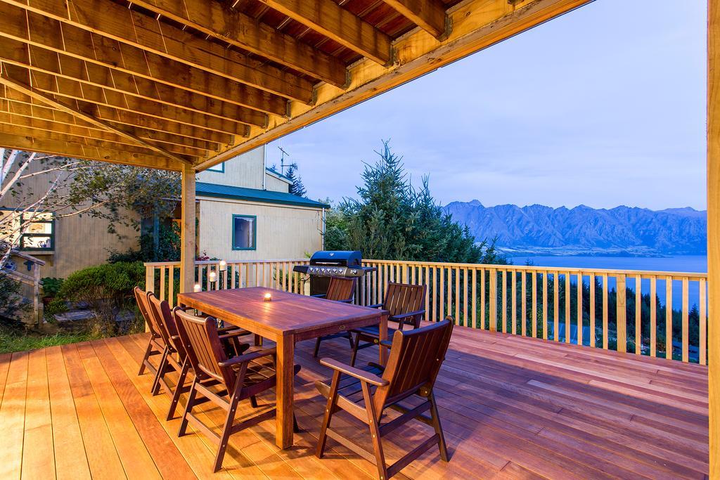 Dh Lakeview House Queenstown Exterior photo
